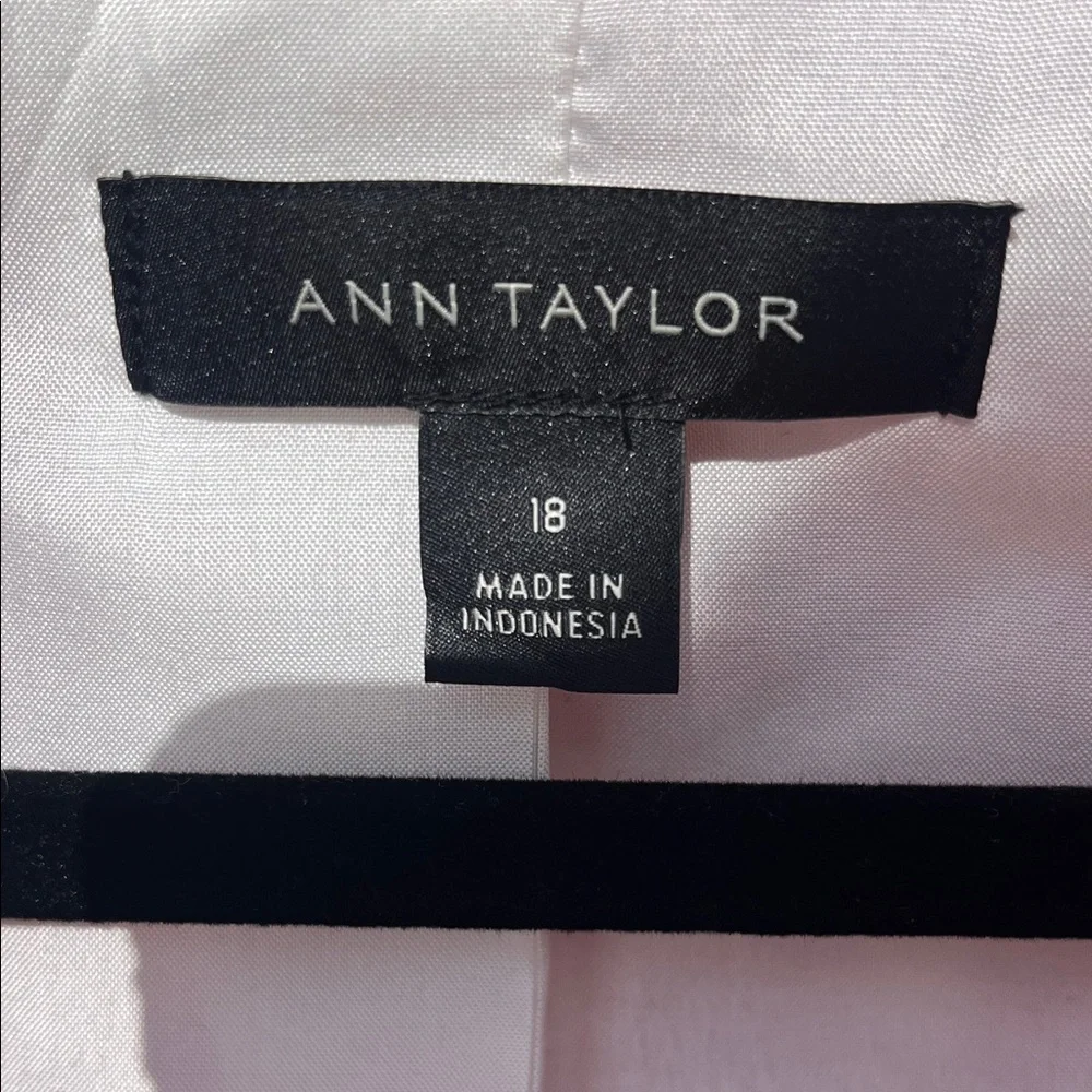 Ann Taylor Red and White Checkered Blazer - Picture 2 of 6